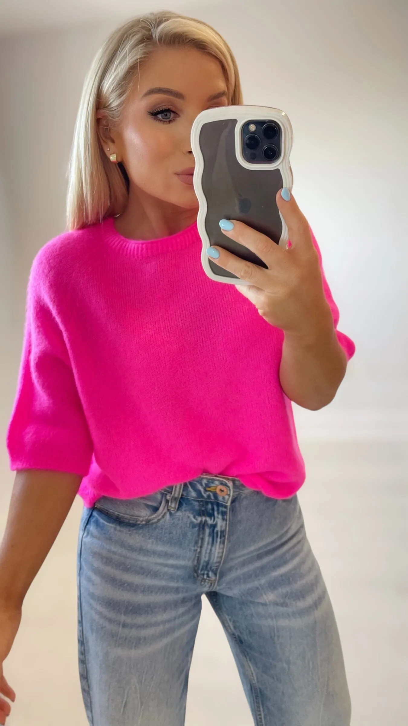 POLLY SUPER SOFT SWEATER - NEON PINK