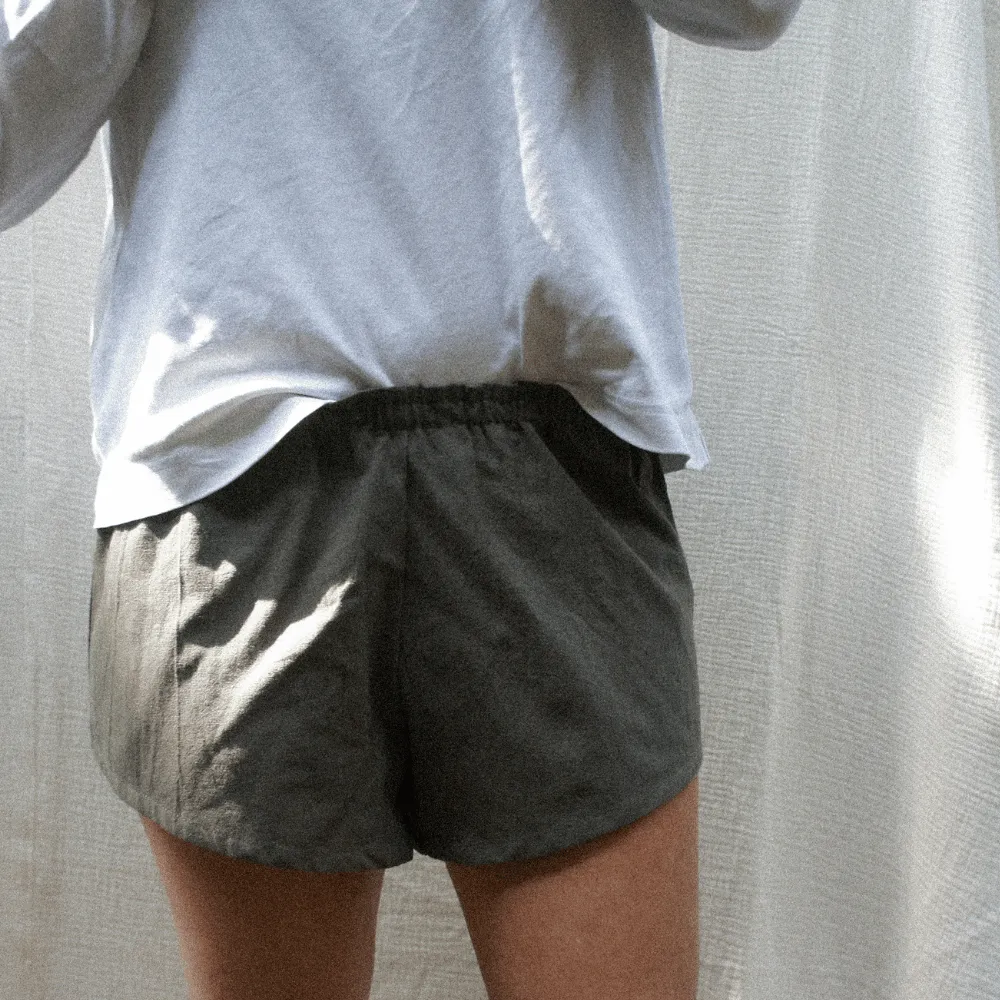 Tothemoon ☾  - Eve shorts - For you - 100% Cotton - Handmade in Holland