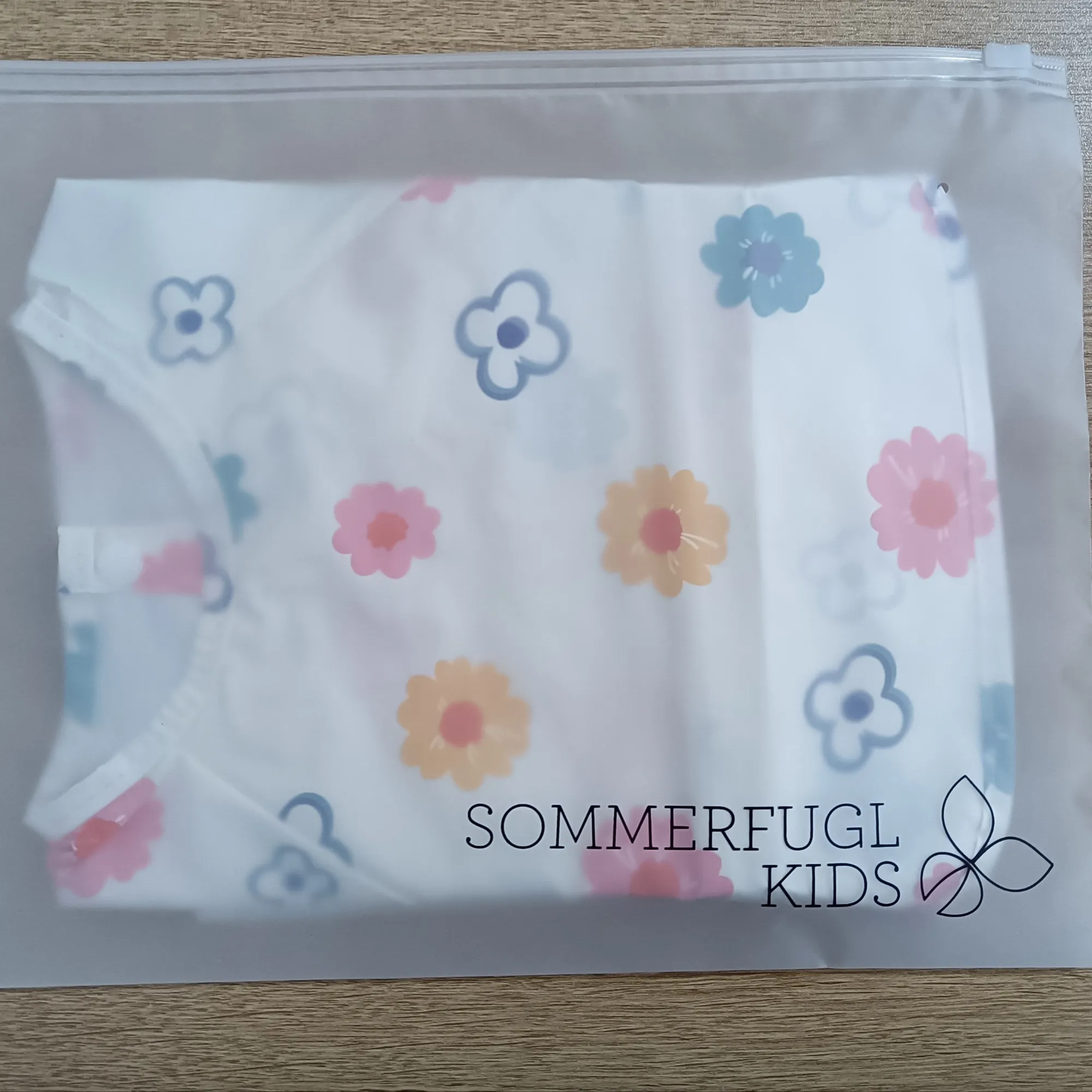 Waterproof Long Sleeve Baby Smock Bib in Petal Pop