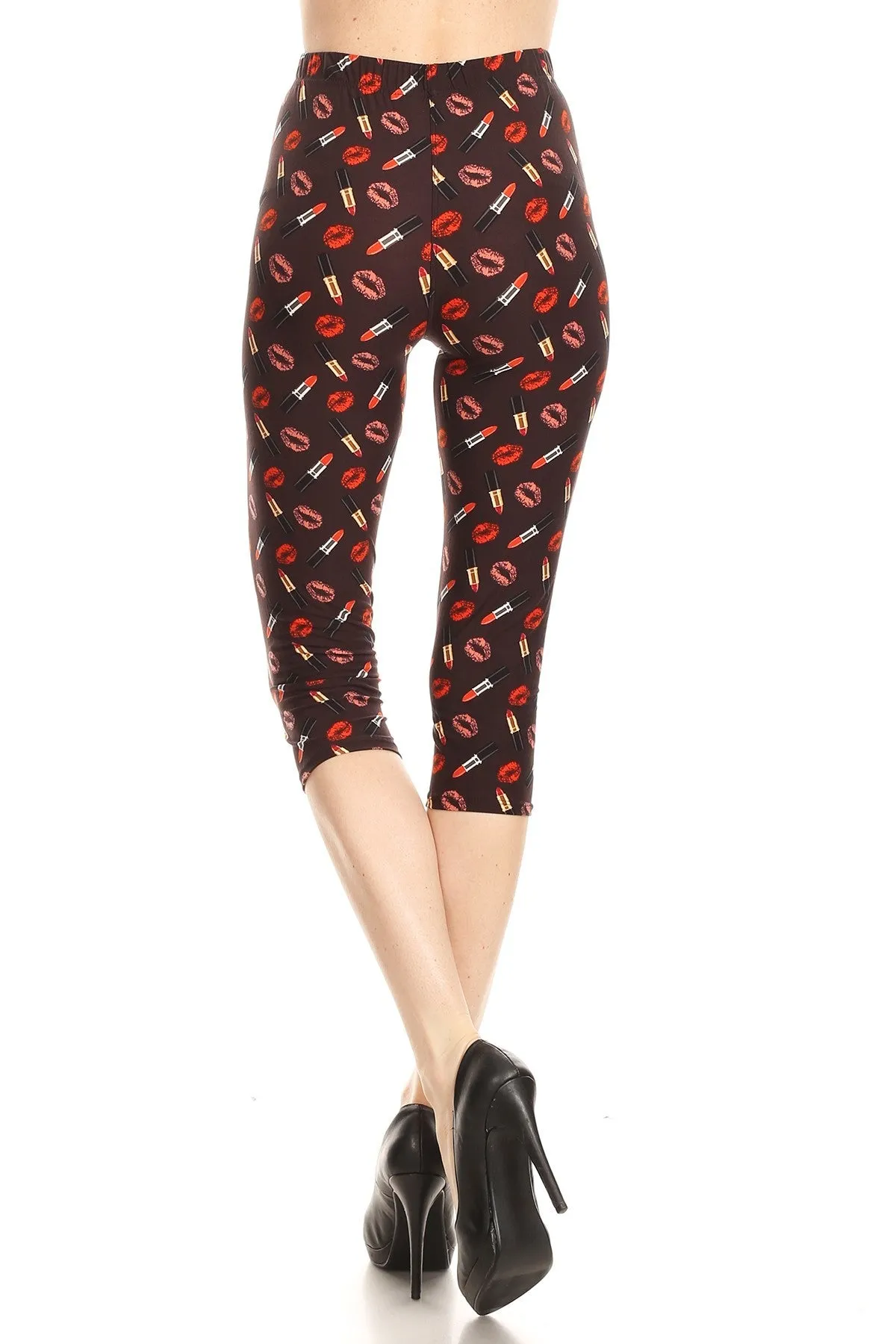 Women's Plus Lip Lipstick Printed Cropped Capri Leggings